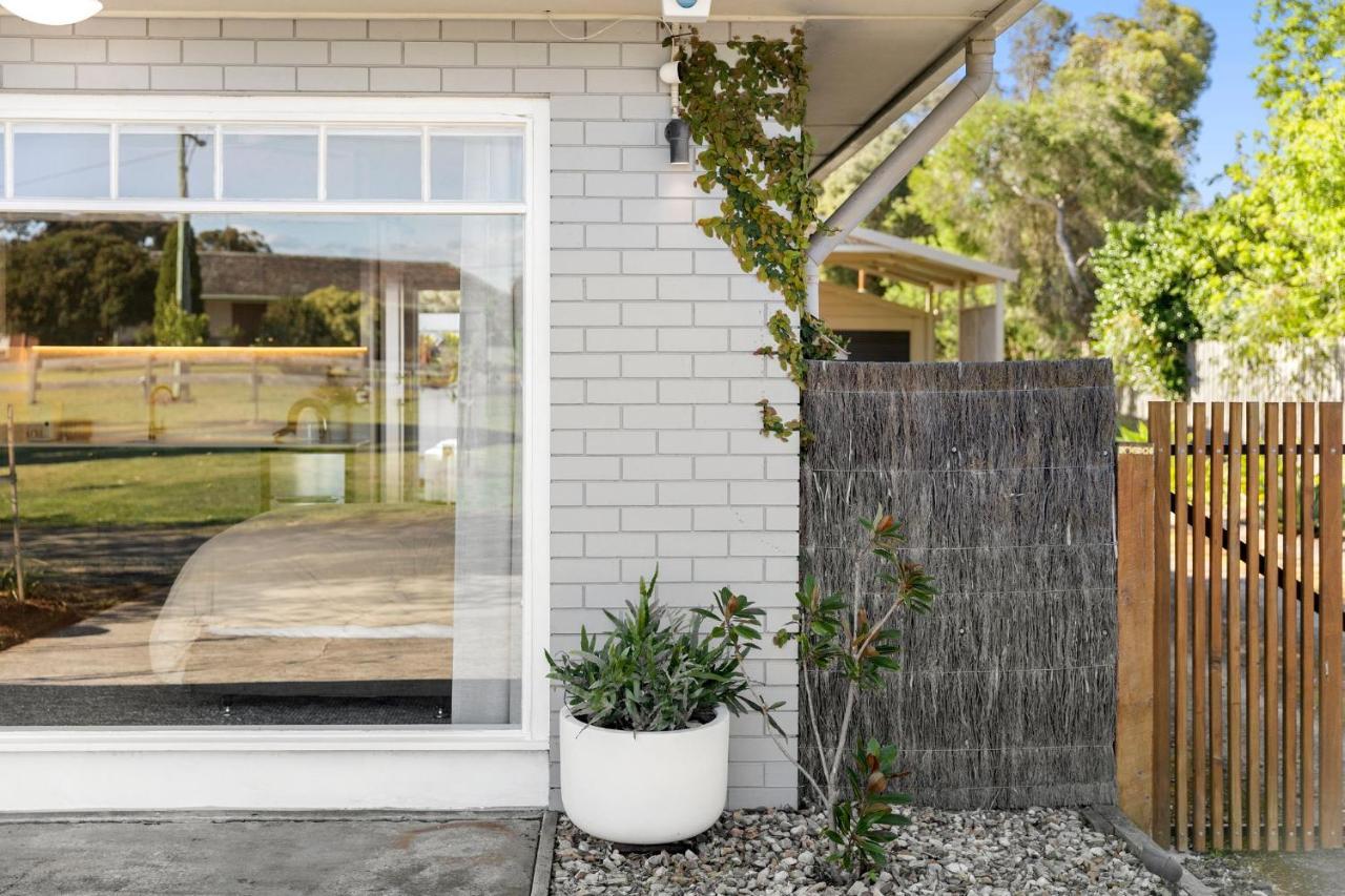 Relaxing Geelong King Studio Hotel Екстериор снимка
